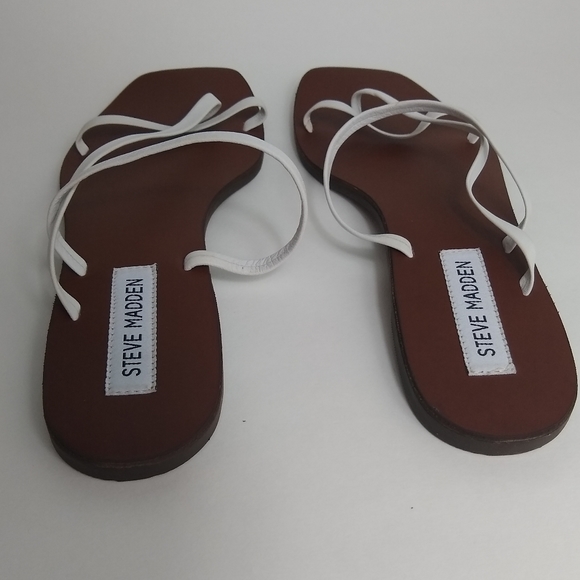 New Steve Madden Janessa Thong Sandals - Picture 5 of 9